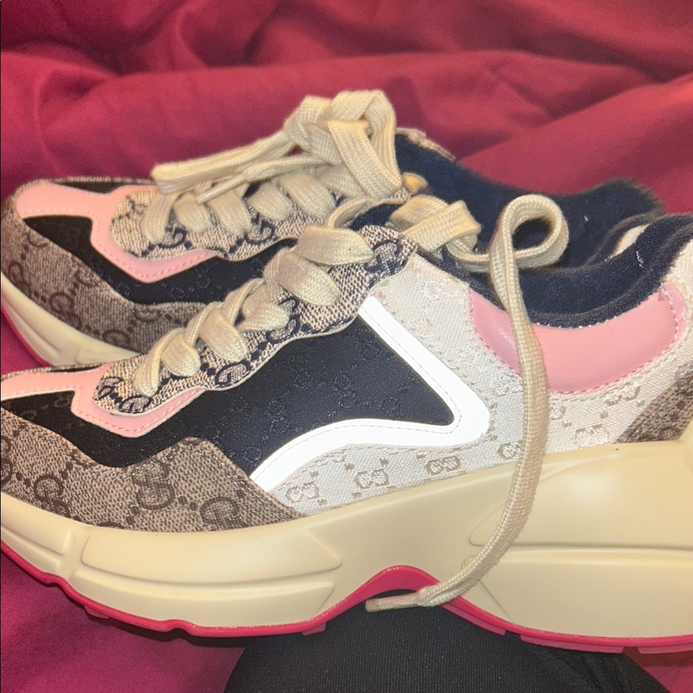 Gucci Women's Sneakers - Pink, Black, Cream
